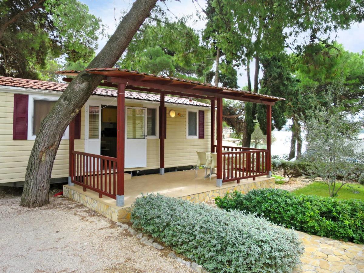 Holiday Home Camp Rozac - Tgr215 Trogir Exterior photo