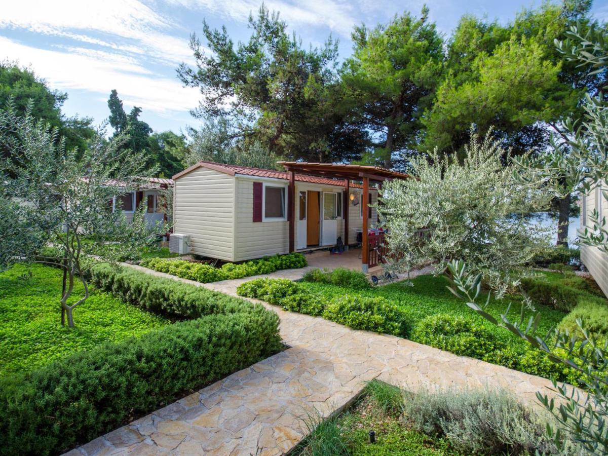 Holiday Home Camp Rozac - Tgr215 Trogir Exterior photo